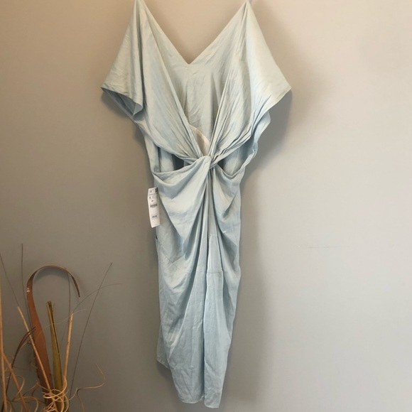 Zara Dress - NWT - Picture 3 of 8